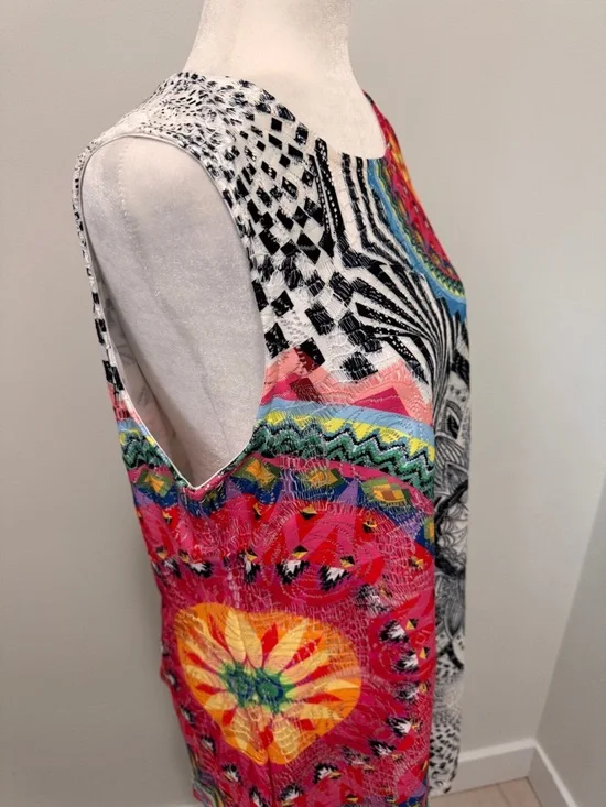 Papillon Blanc Multicolor Sleeveless Mandala Tunic with Black & White Accents - Picture 6 of 16